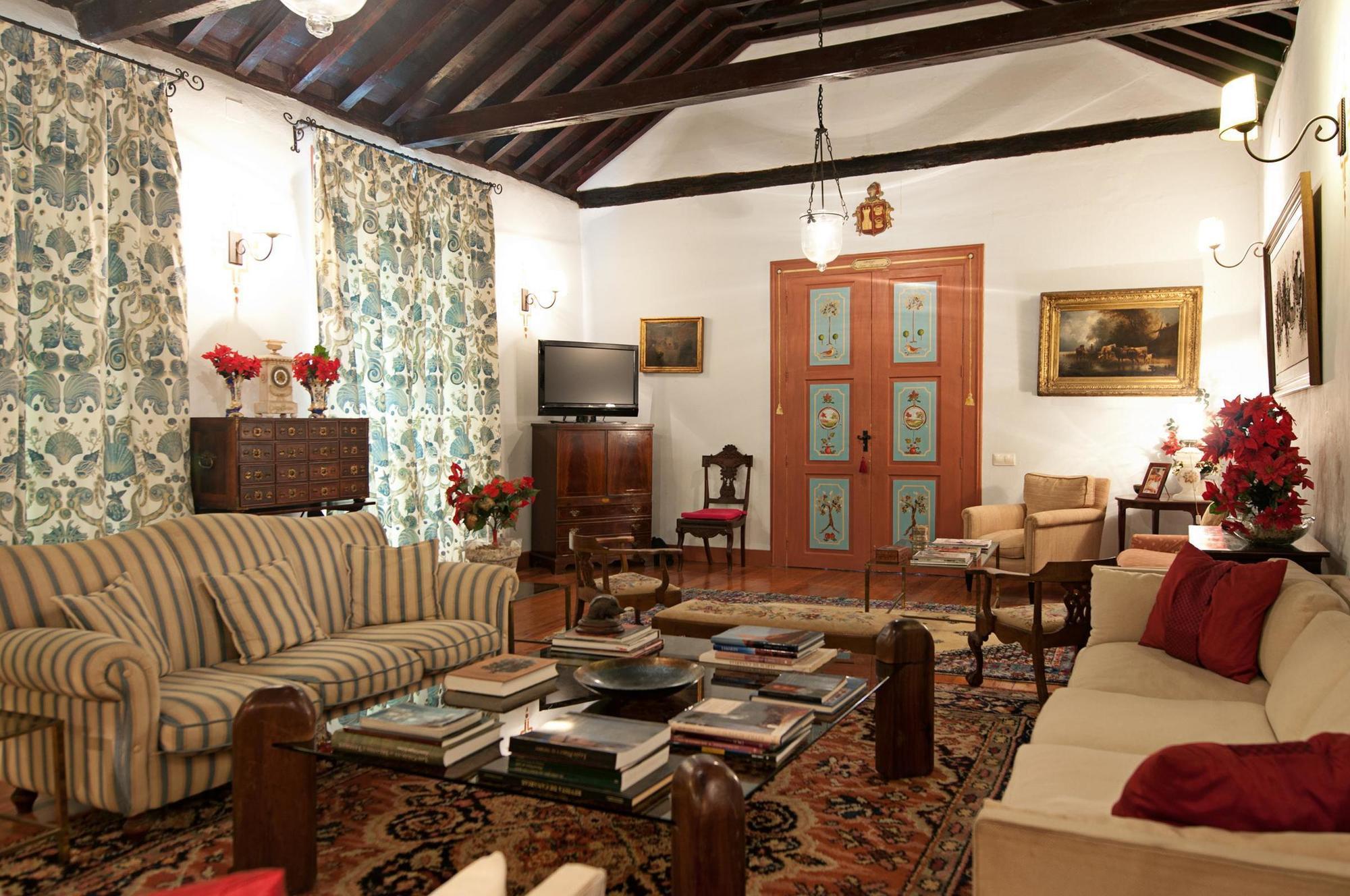 Cortijo San Ignacio Hotel El Cortijo  ภายนอก รูปภาพ